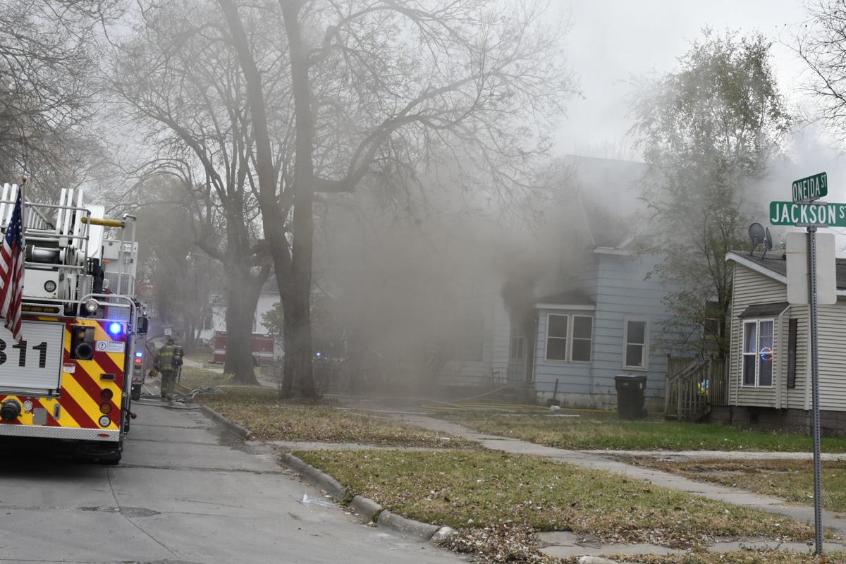 Family escapes Saturday morning house fire in Waterloo