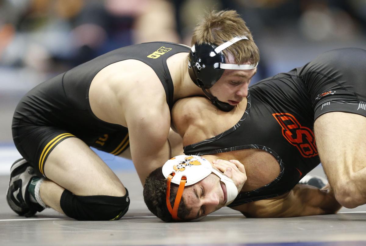 Friday's NCAA wrestling results