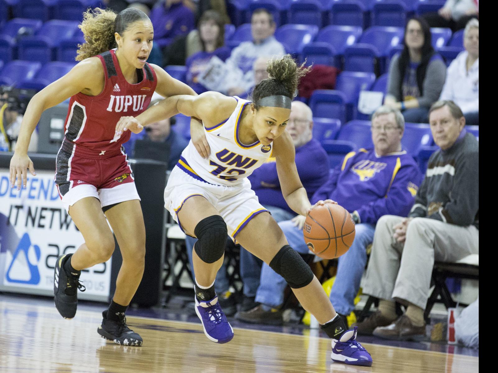 Uni Basketball Players Look Forward To Reunion Womens Basketball Wcfcourier Com