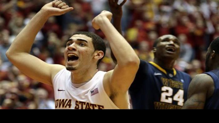 Iowa State Pulls Out Thriller At Final Horn 69 67 Iowa State