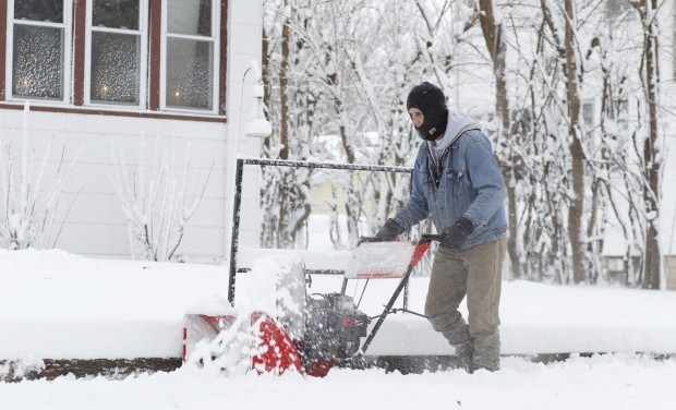 WEATHER UPDATES: Tow ban lifted in Waterloo, Cedar Falls area