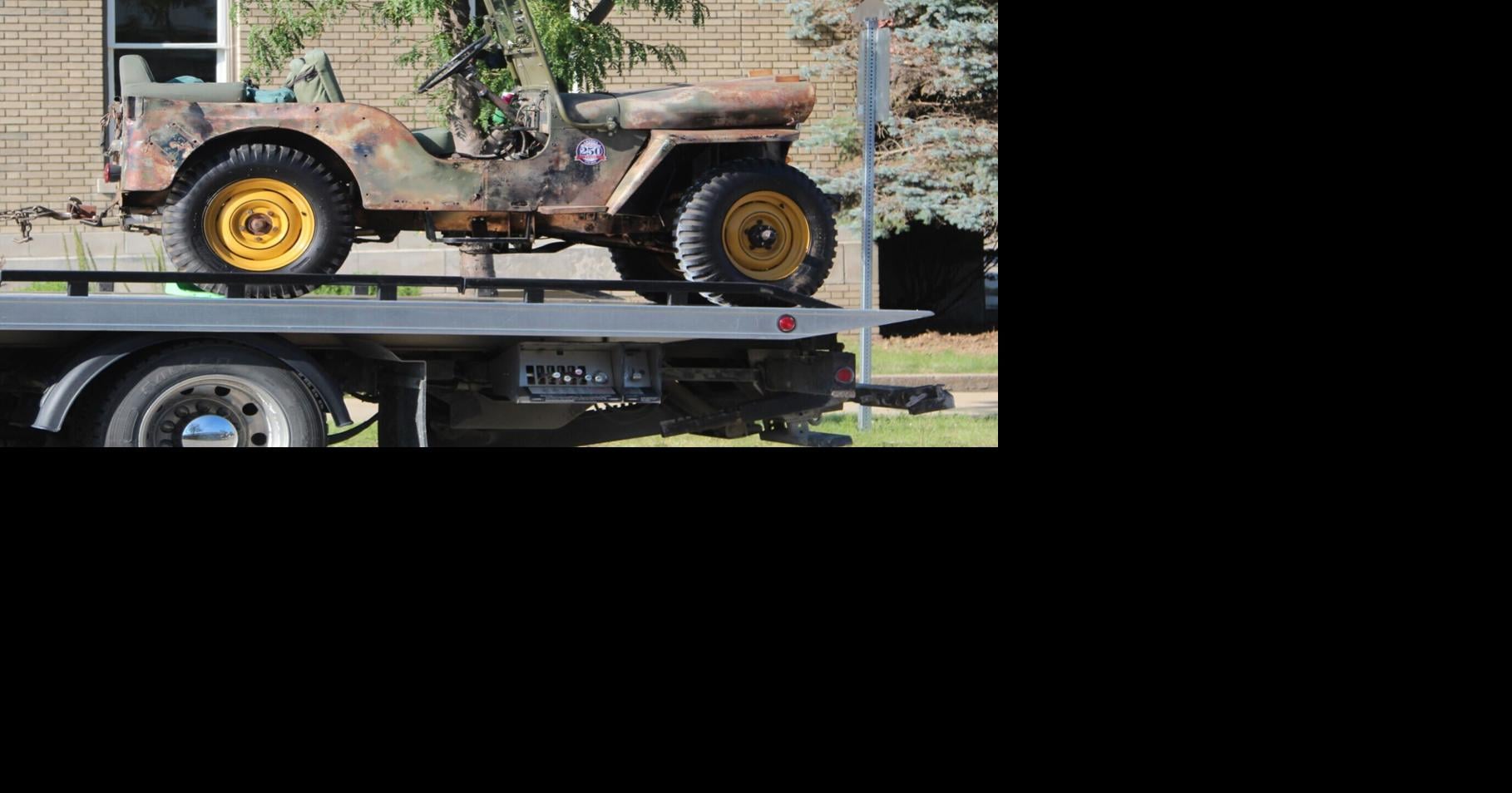 At least one person injured in Cedar Falls Jeep crash on Sunday