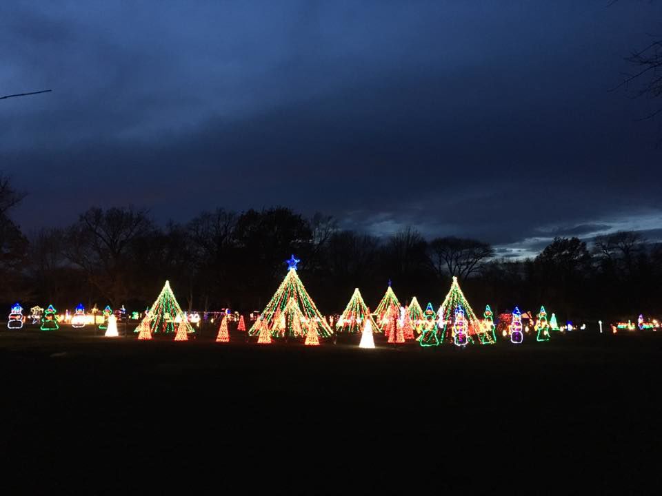 Sumner Lights in the Park Things to Do in the Cedar Valley