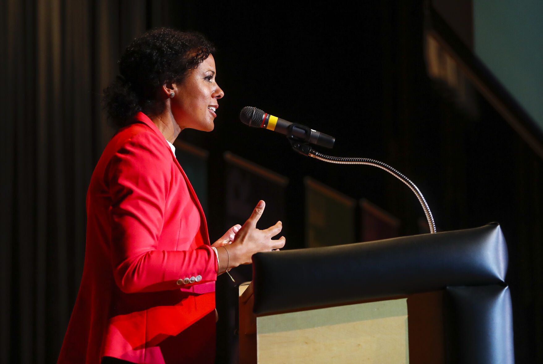 Waterloo Schools Relations Director Leaves The District Waterloo Schools Relations Director Leaves The District