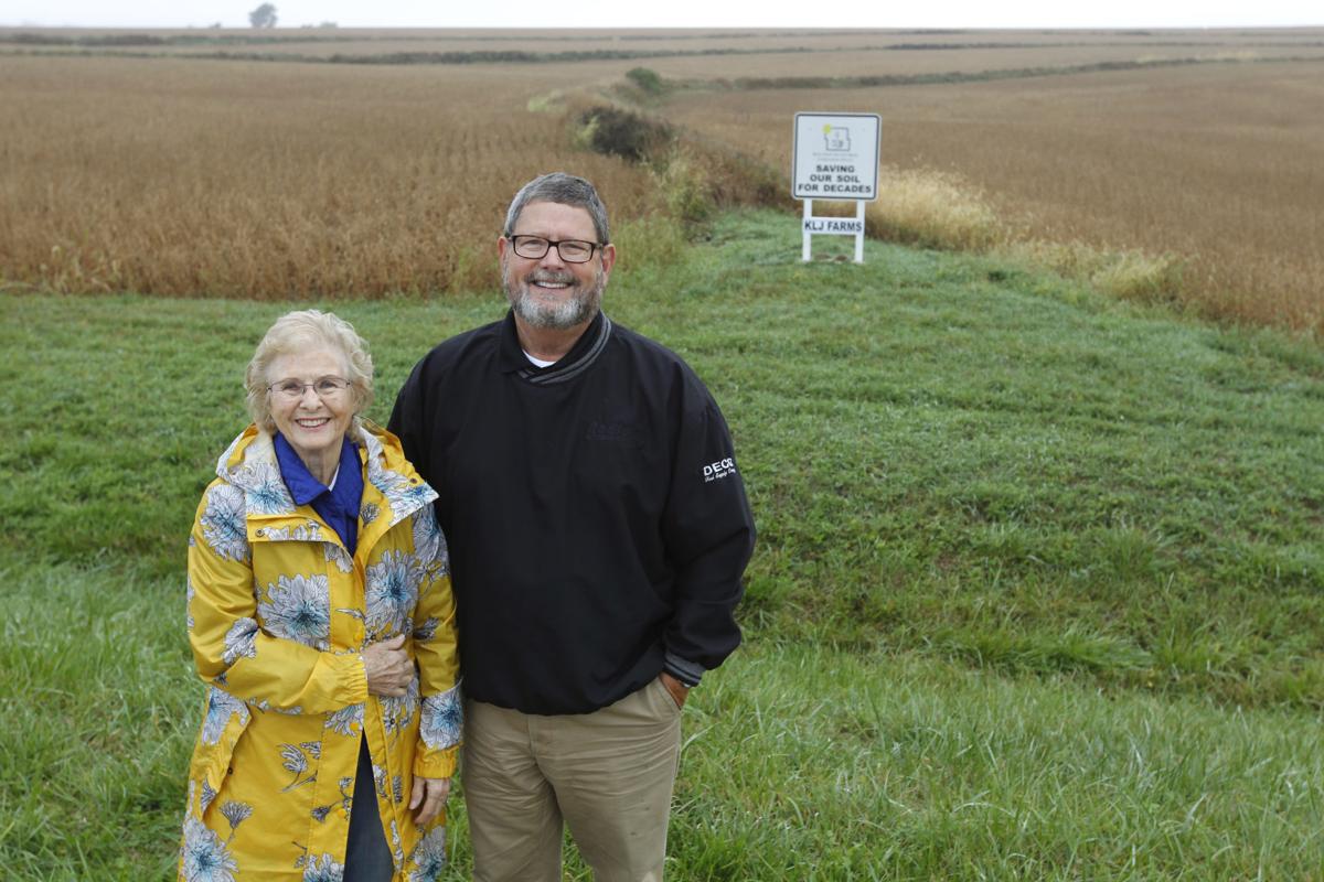 Family uses no-till, soil-saving practices on Cedar Falls ...