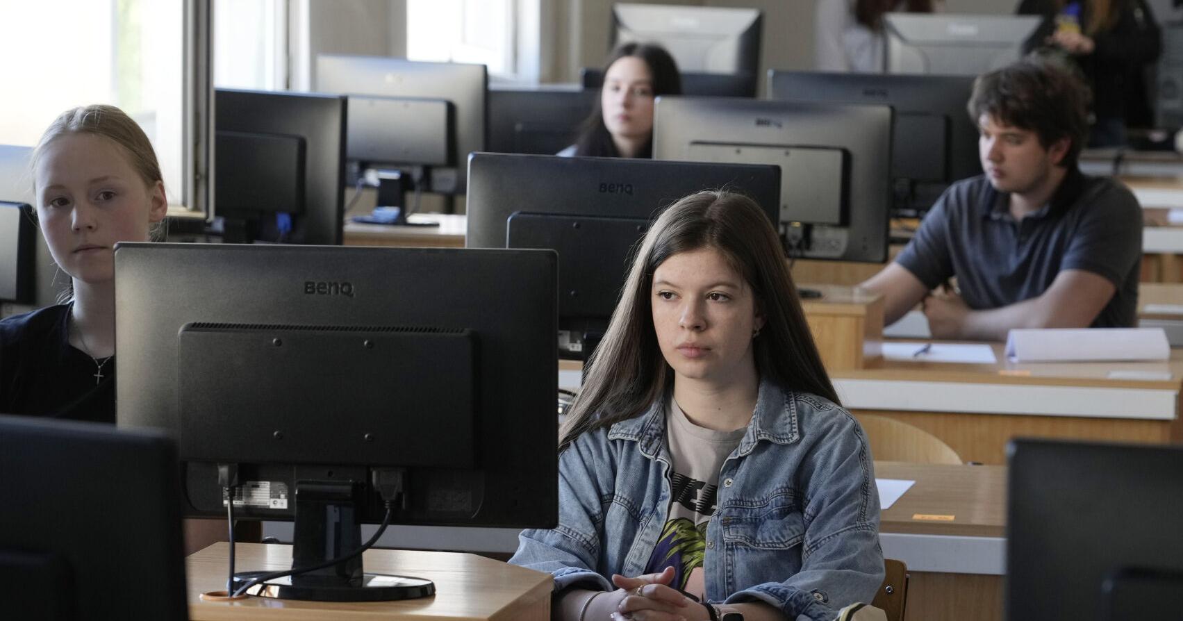 'A disaster in slow motion': War disrupts education of Ukrainian kids, even those who've found safety abroad - Vimarsana News
