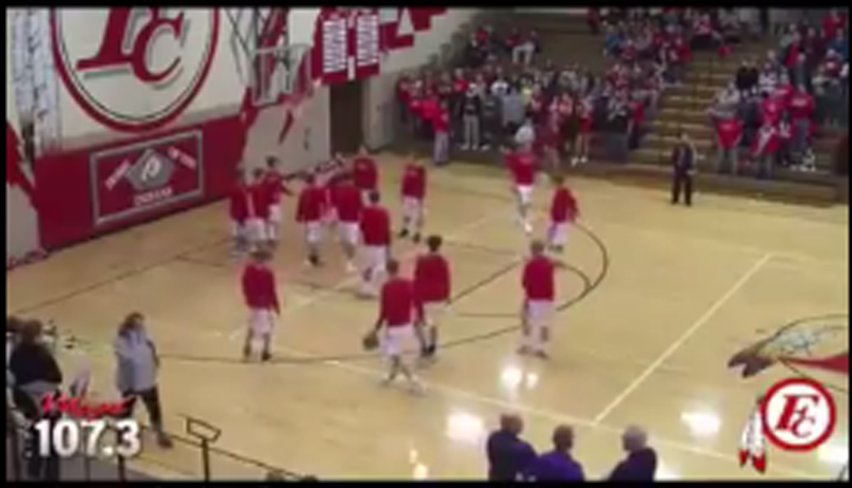 Update Iowa Radio Station Fires 2 Announcers For Racial Comments About Basketball Players Local News Wcfcourier Com