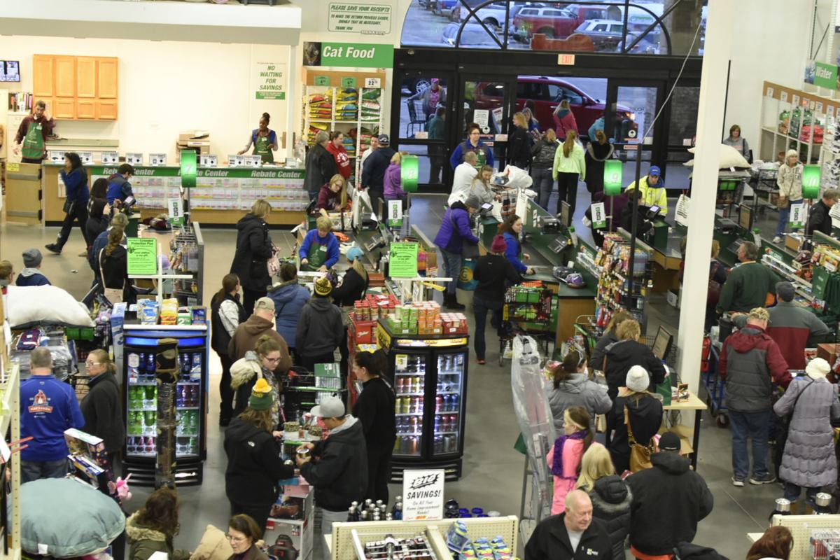 Black Friday Holiday Shopping Deals Bring Crowds Photos Business Local News Wcfcourier Com