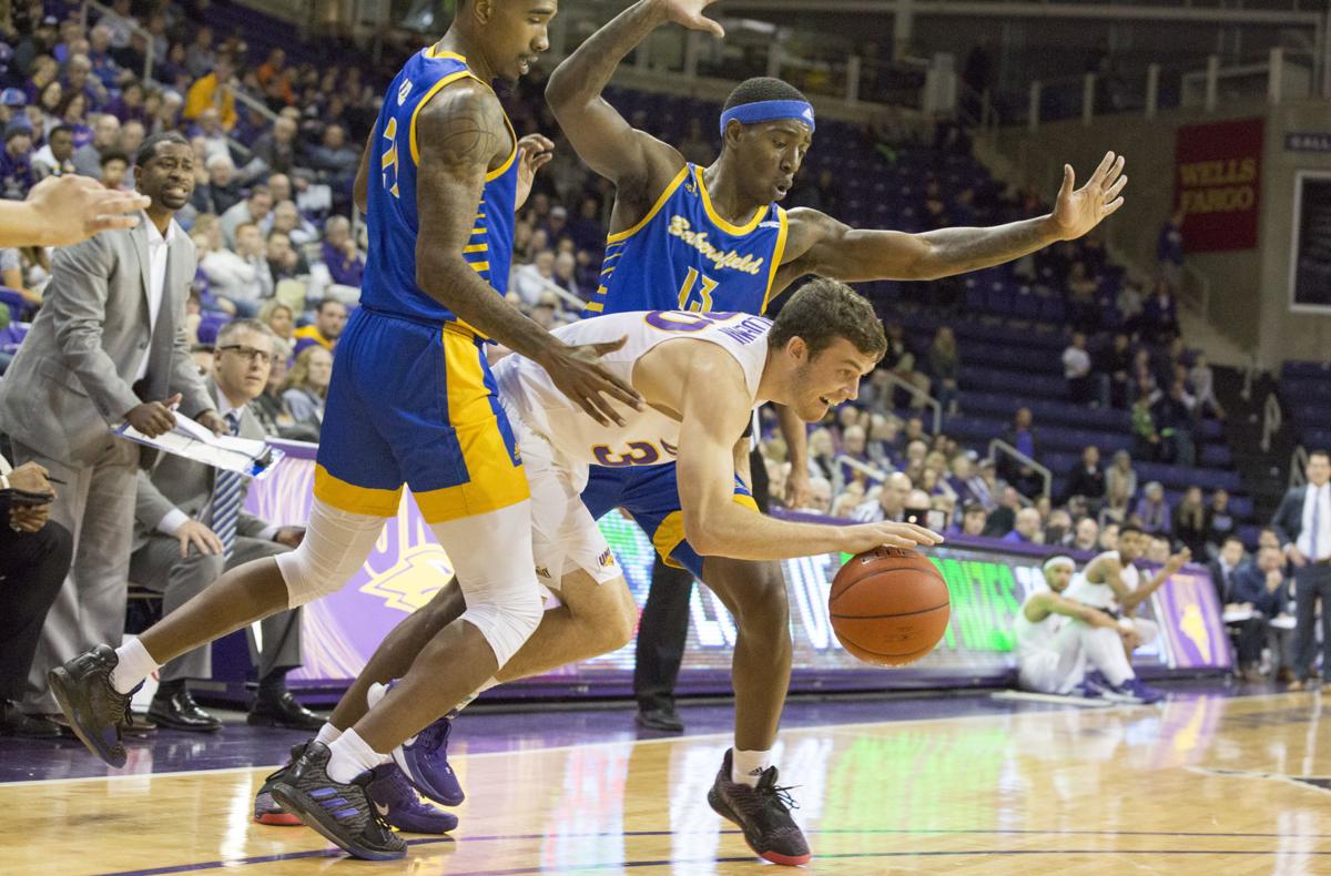 College Men S Basketball Uni Ices Bakersfield Men S Basketball Wcfcourier Com