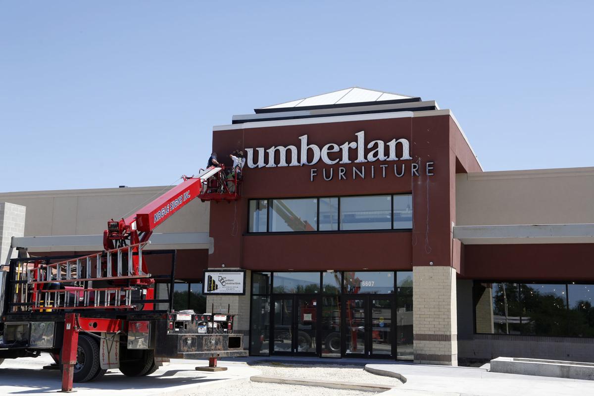 Slumberland Takes Over College Square Building Business Local News Wcfcourier Com