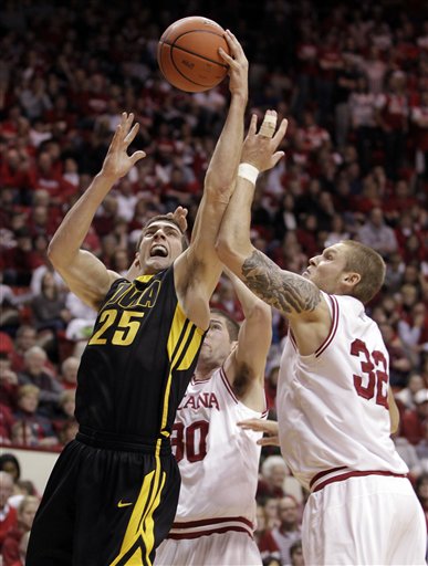 Hawkeyes' May determined to go out with a flourish | Iowa | wcfcourier.com