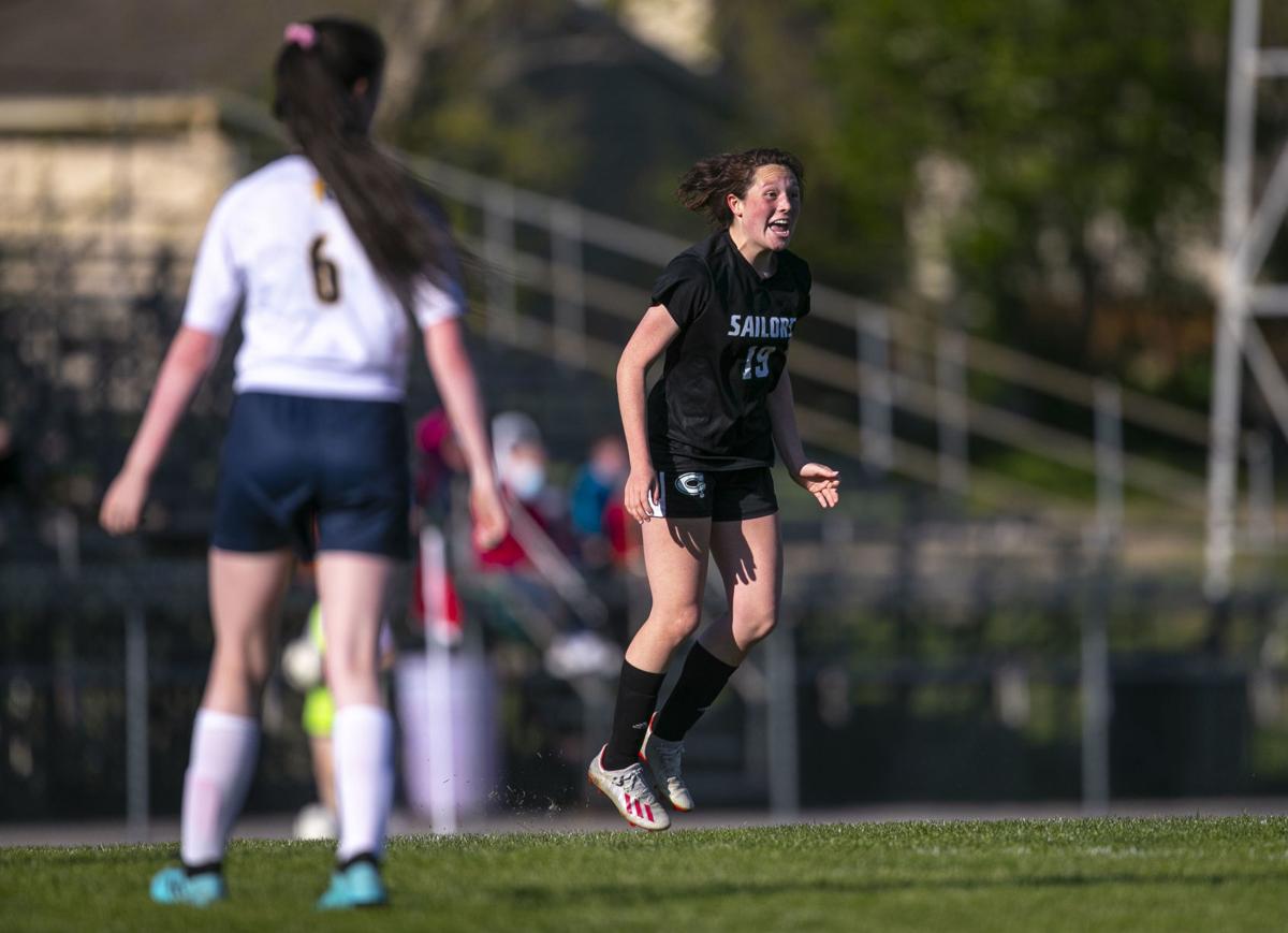Prep Girls Soccer Columbus Connects During Win Over Iowa City Regina Soccer Wcfcourier Com