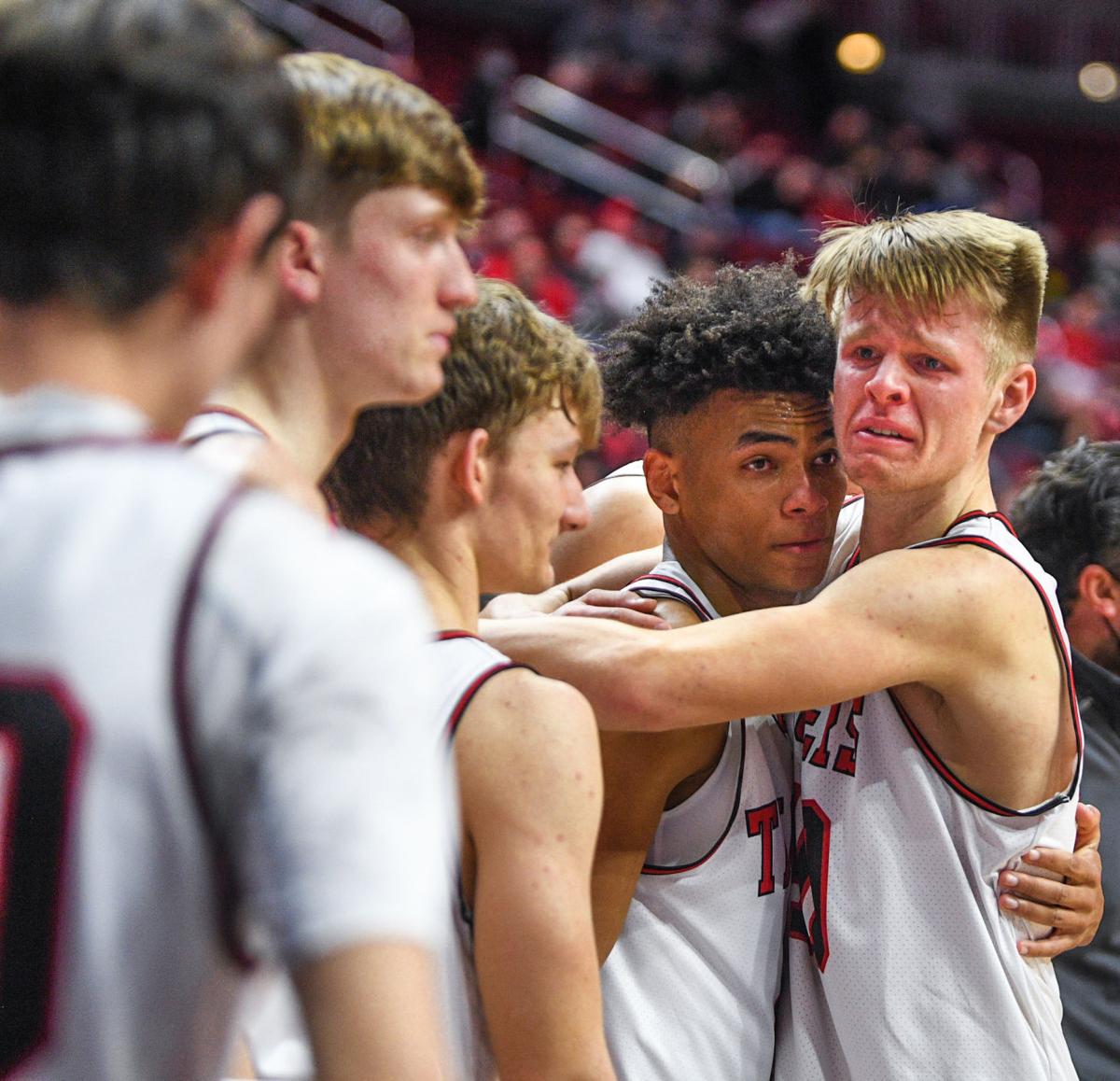 031121-qc-spt-boys-state-hoops-cedarfalls-023