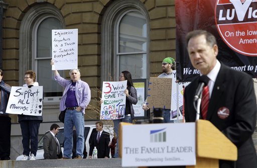 Iowa political party heads spar over gay-marriage issue