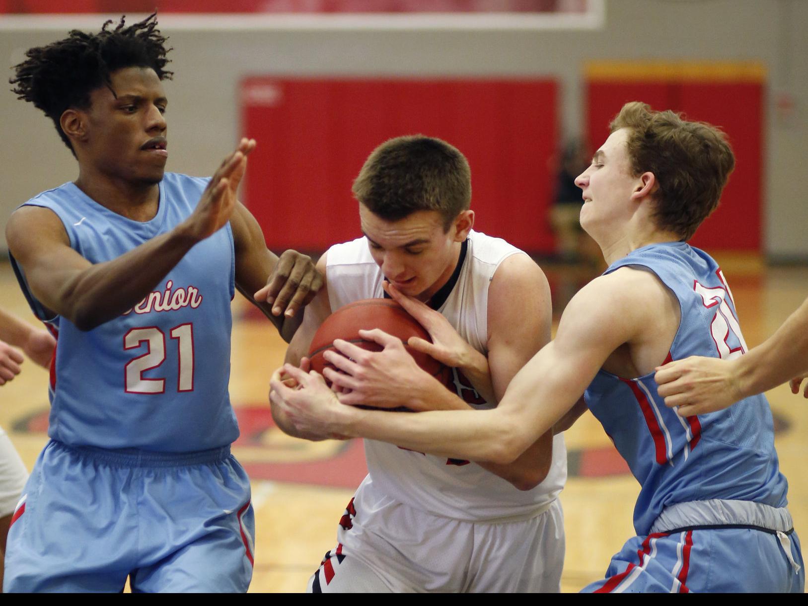 Prep Boys Basketball Green Drops In 31 Cedar Falls Downs Senior