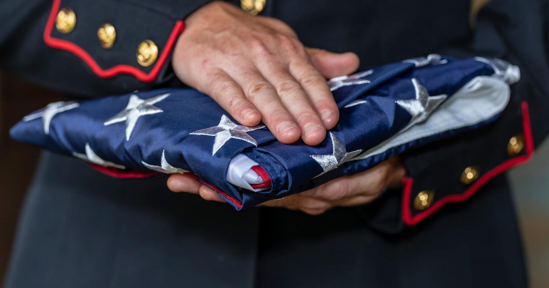 Caravan to carry veteran's ashes to Iowa Veterans Cemetery - Vimarsana News