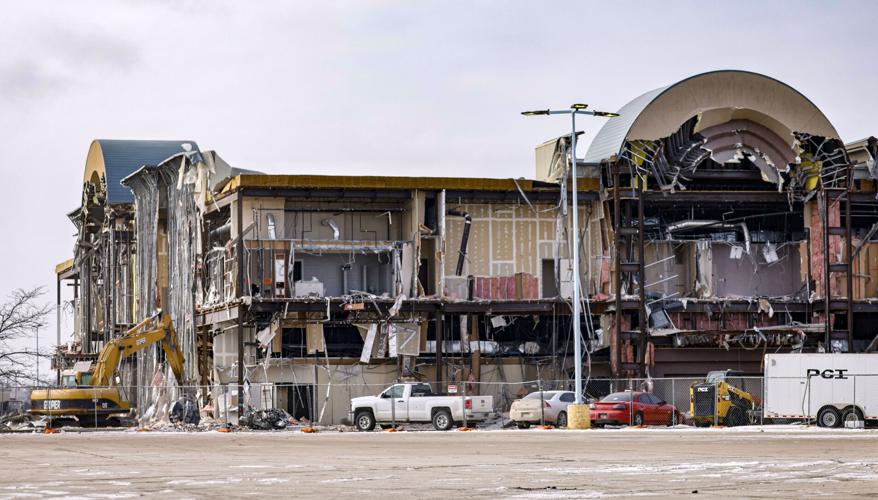 Dillard's Demo 9