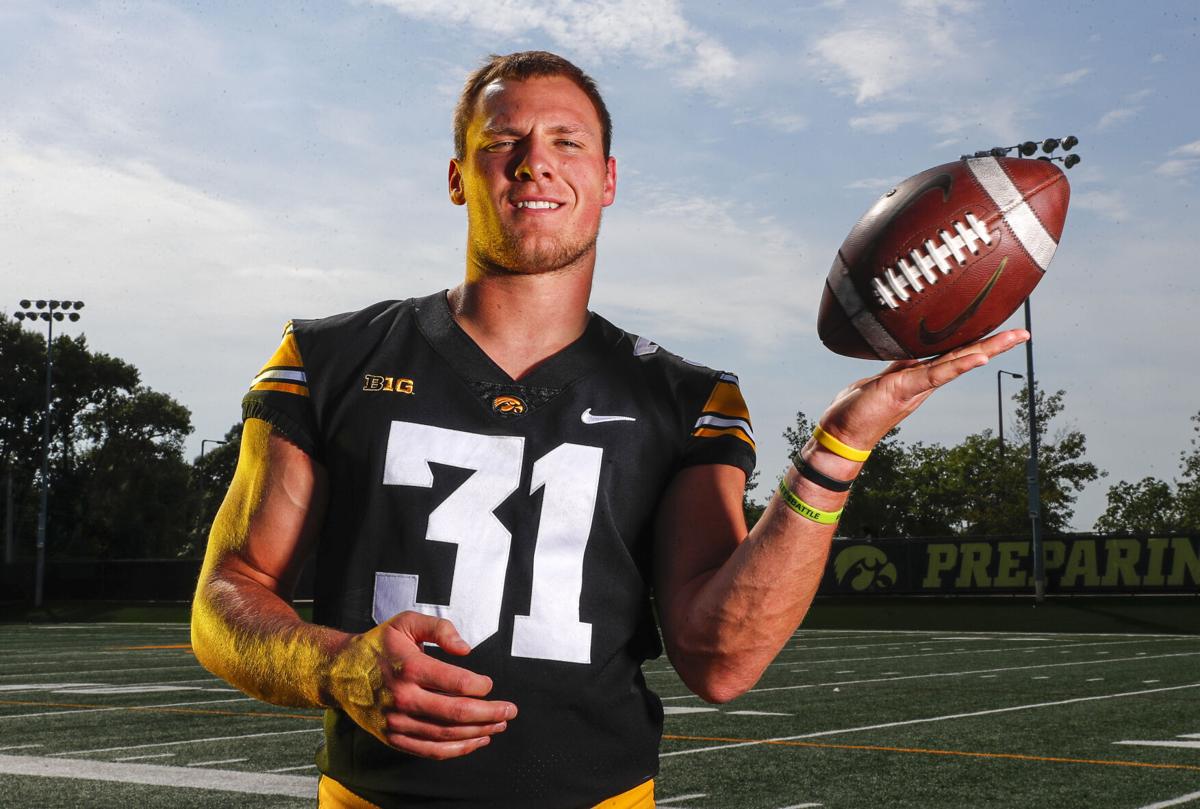 Photos 2022 Iowa Hawkeyes football media day