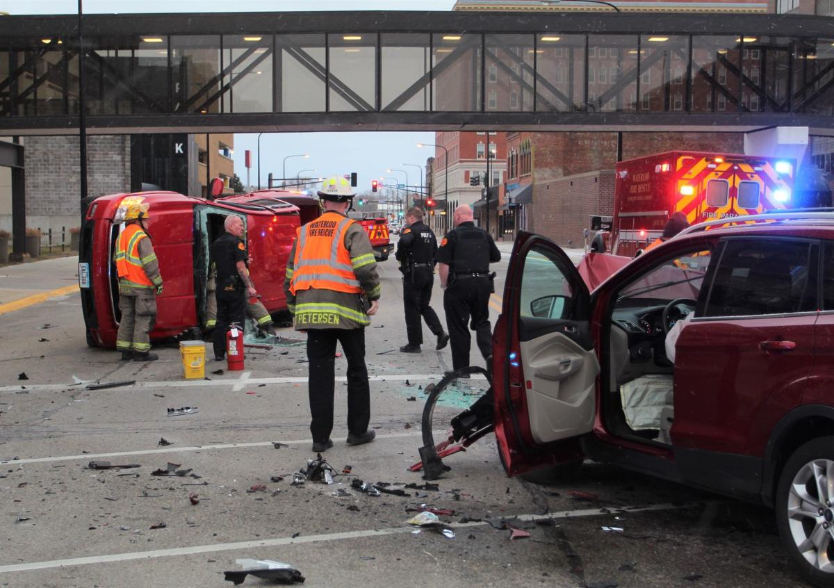 VIDEO Minor injuries in rollover crash in downtown Waterloo Local