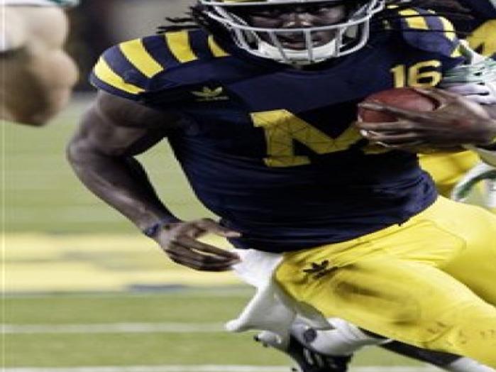 Notre Dame Hopes To Tie Up Michigan S Shoelace Football Wcfcourier Com