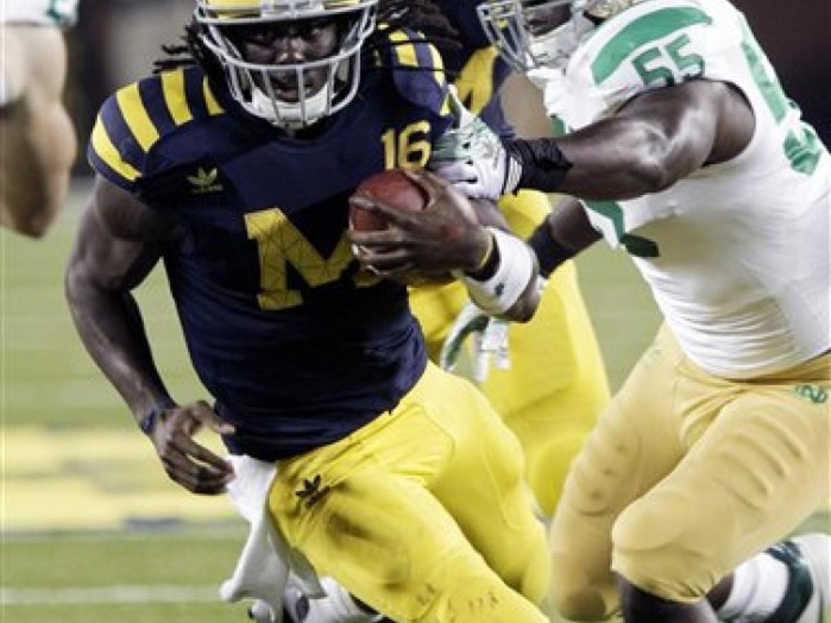 Notre Dame Hopes To Tie Up Michigan S Shoelace Football Wcfcourier Com