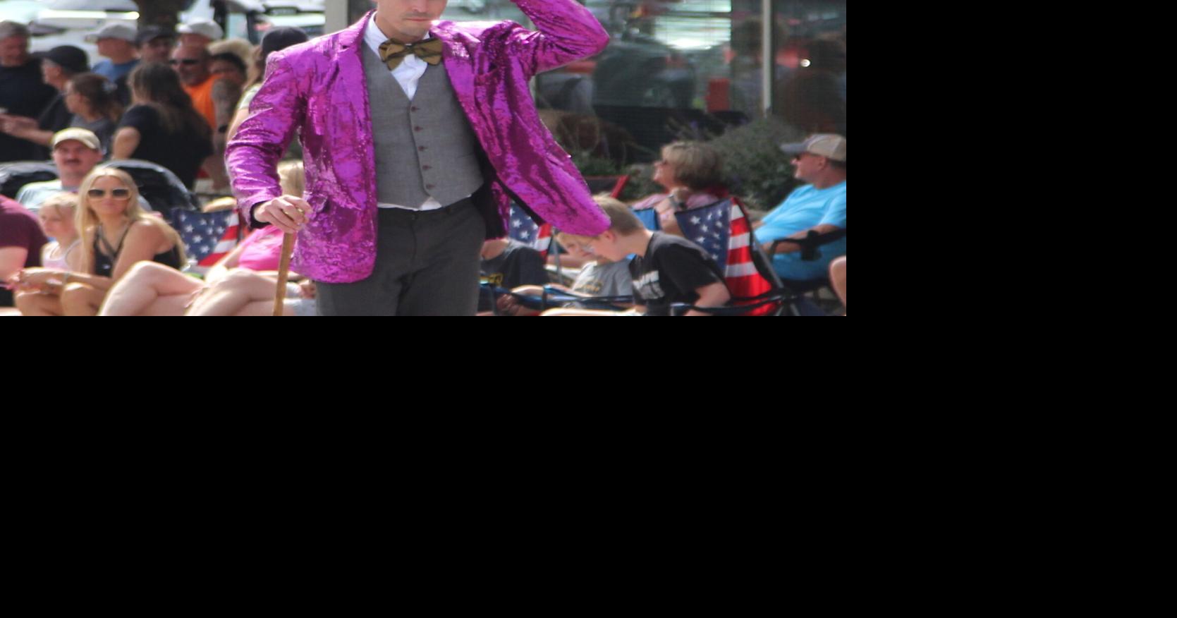 Sturgis Falls celebration gets off to a running start as parade marches through Cedar Falls