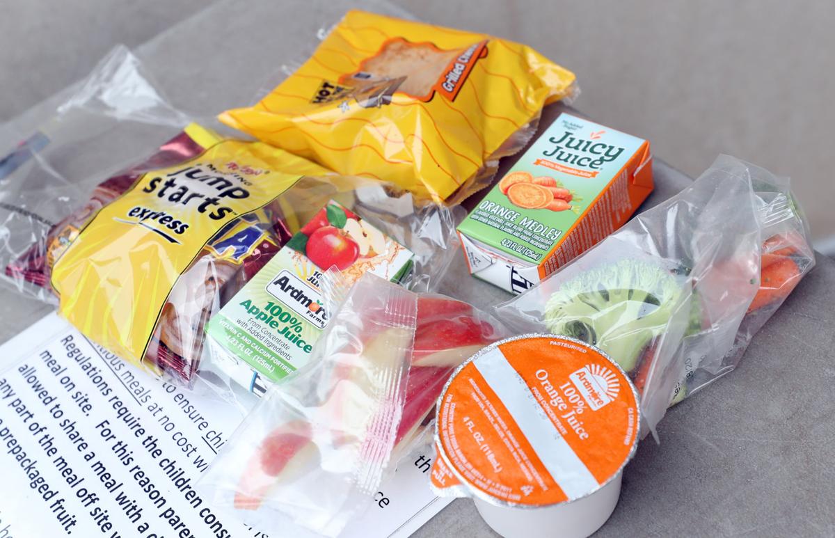 Waterloo Schools Begins Meal Distribution Program Cedar Falls Starting Tuesday Education News Wcfcourier Com Waterloo Schools Begins Meal Distribution Program Cedar Falls Starting Tuesday Education News Wcfcourier Com