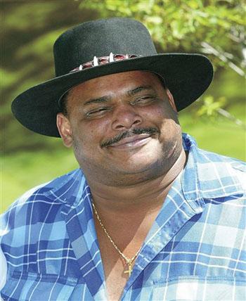 The Life Of William The Refrigerator Perry (Story)