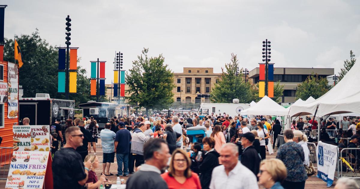 Food trucks to roll into Waterloo's RiverLoop Plaza for second annual ...