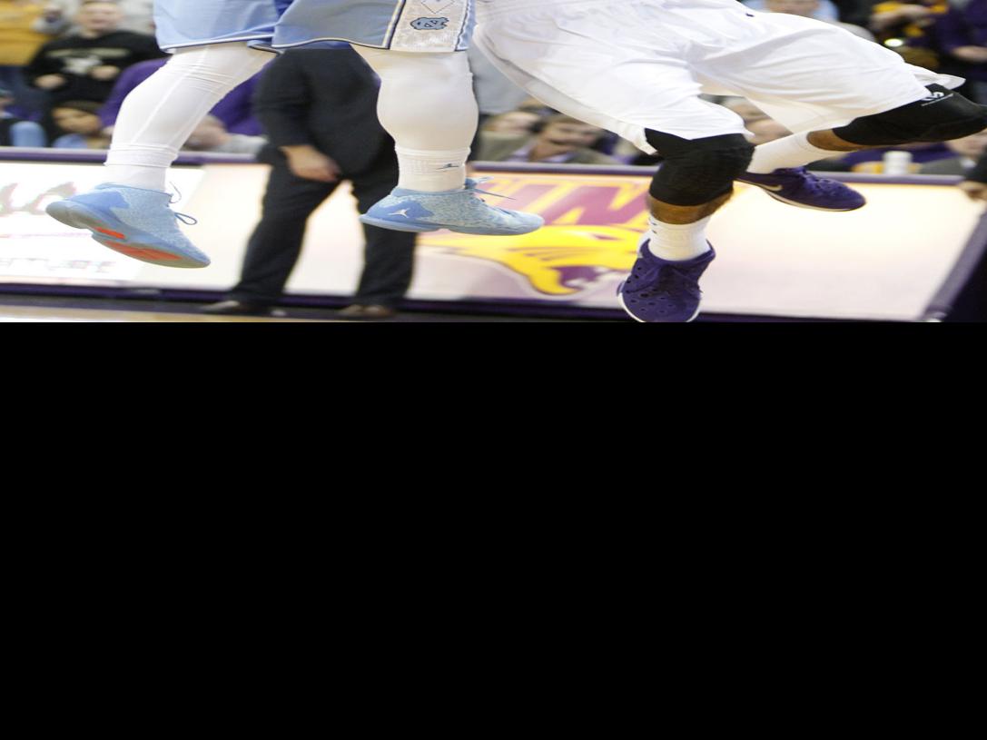 Uni Basketball Morgan S Game In A Growth Spurt Basketball