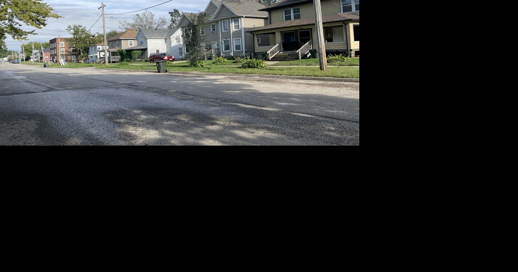 UPDATE: Waterloo police search home after teen found dead outside