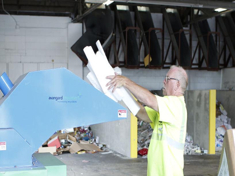 Cedar Falls Tells Residents What To Do With Styrofoam Recycle Local News Wcfcourier Com
