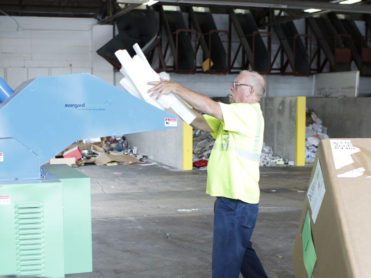 Cedar Falls Tells Residents What To Do With Styrofoam Recycle Local News Wcfcourier Com