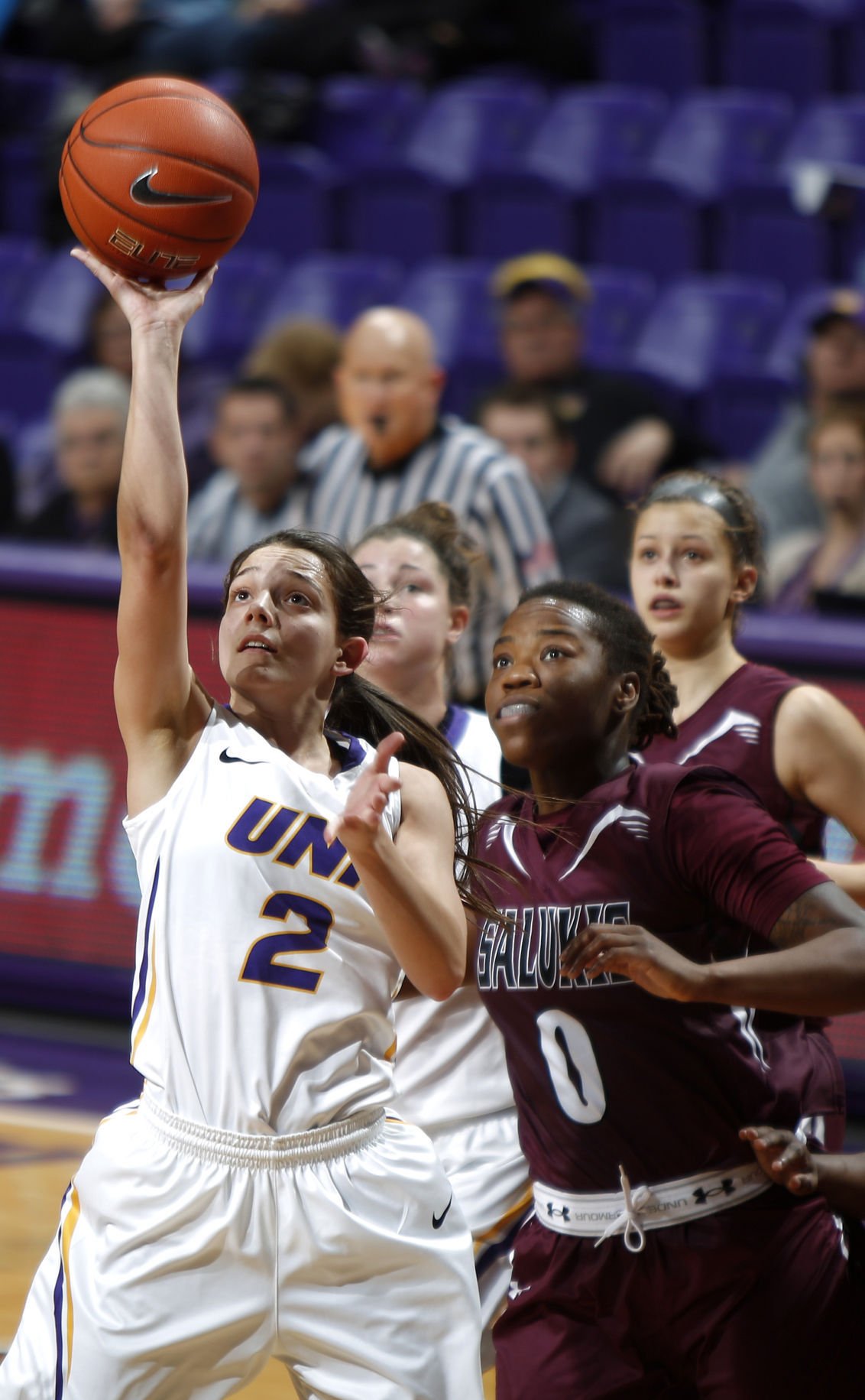 College women's basketball: Southern Illinois defeats UNI, 65-60