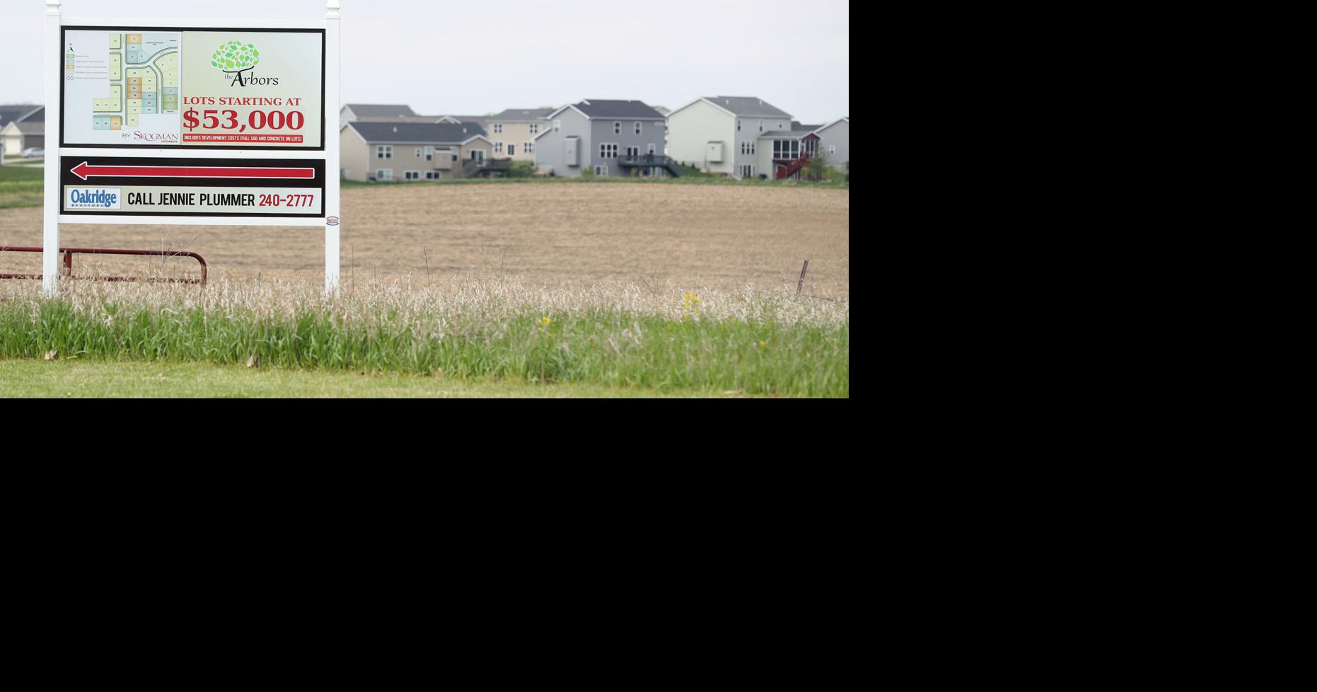 Cedar Falls' Arbors development could add more duplexes than first