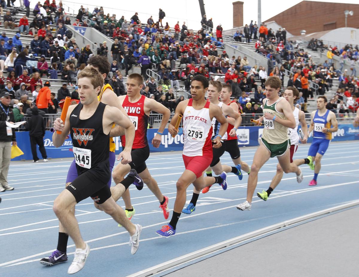 Drake Relays update Tiger boys win 4x200 relay Cedar Falls Tigers