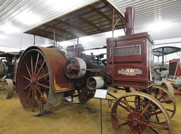 050712mp-tractor-collection-12
