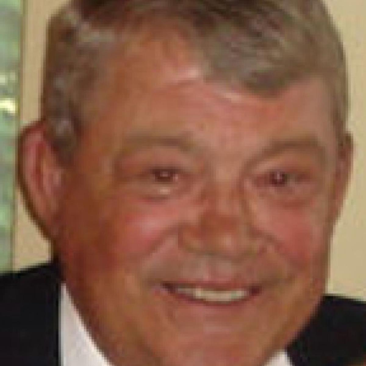 Gordon L Moser 1936 2013 Obituaries Wcfcourier Com
