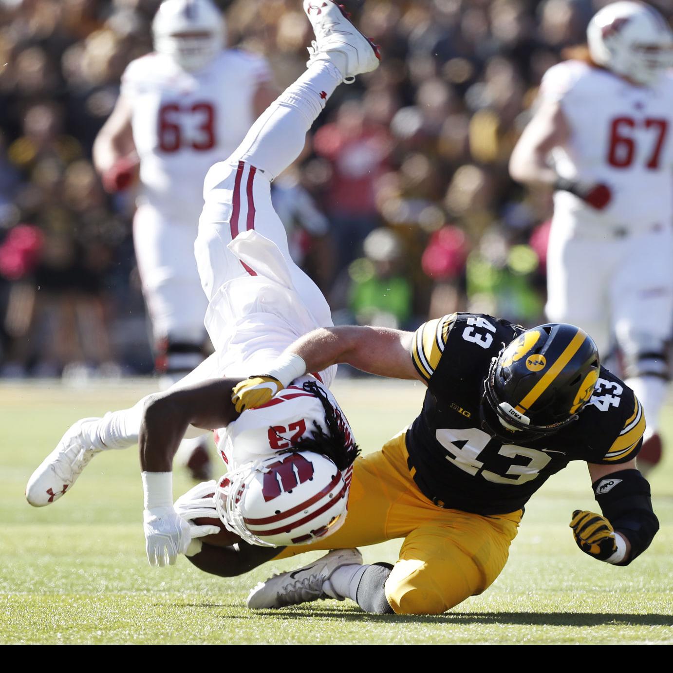 Twenty Nine Former Hawkeyes Make Nfl Rosters Iowa Wcfcourier Com