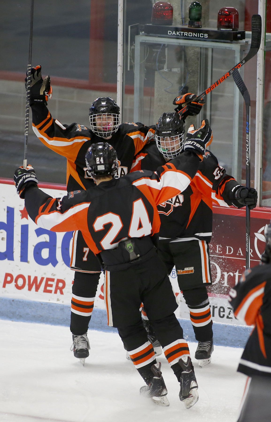 Prep hockey: Warriors' rough start continues, 4-1 | Cedar ...