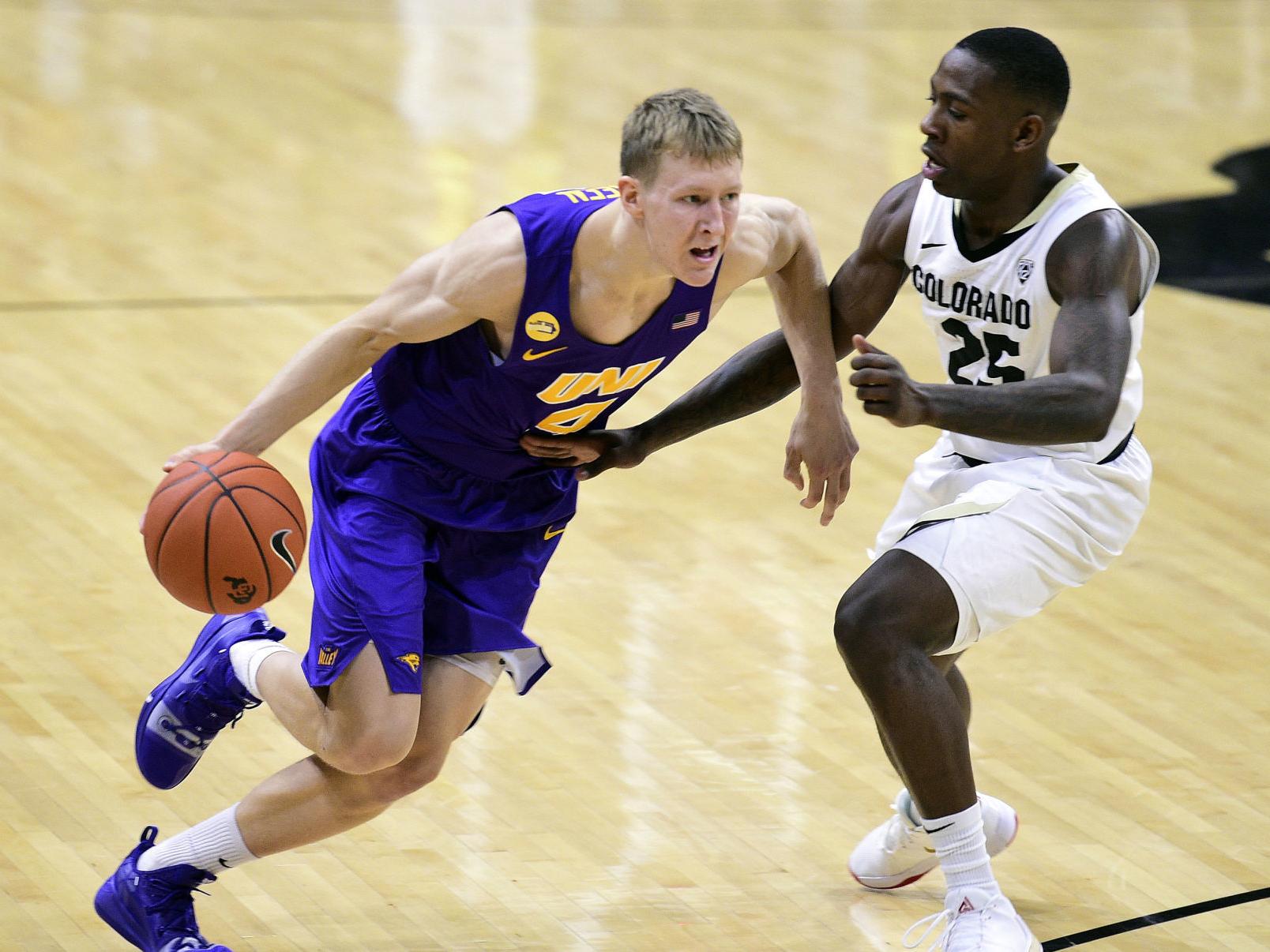 The Valley Goes Green Men S Basketball Wcfcourier Com