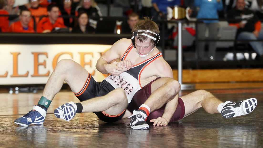 Simpson college wrestling room