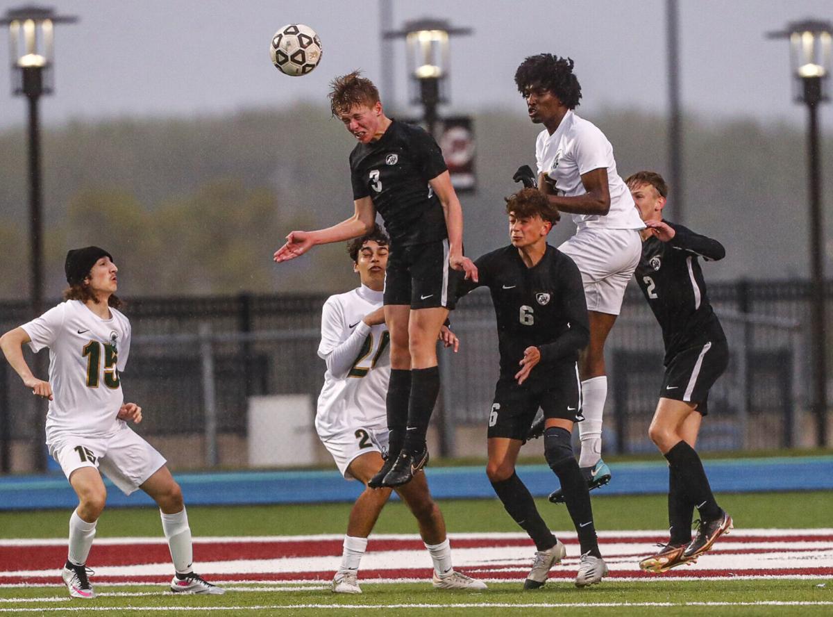 High School Basketball Dunkerton coach Todd Kuntz accepts job at CR