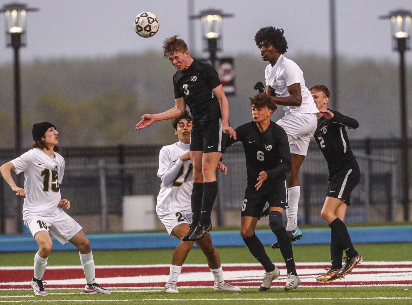 High School Basketball Dunkerton coach Todd Kuntz accepts job at CR
