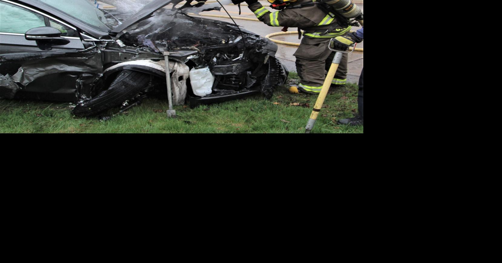 One person injured in Waterloo crash