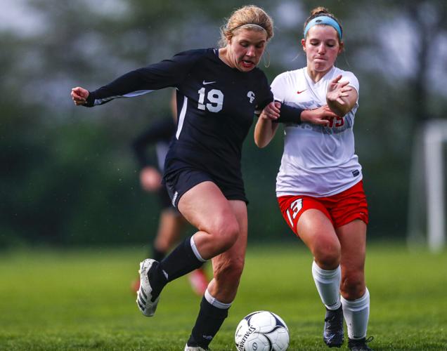 Soccer Cedar Falls vs. Prairie 4