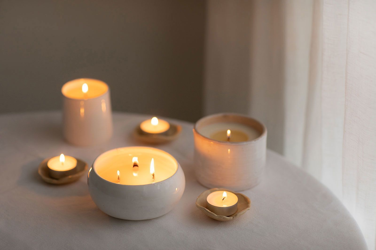 How To Avoid The Health And Safety Risks Of Scented Candles