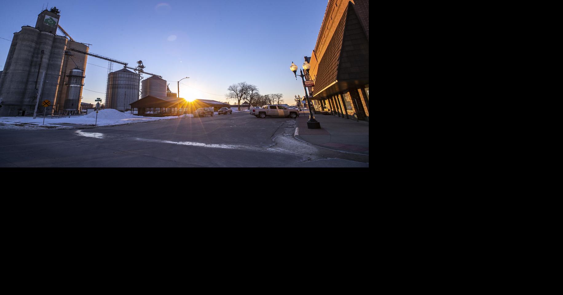 Jesup's B&B Farm Store's operating licenses suspended