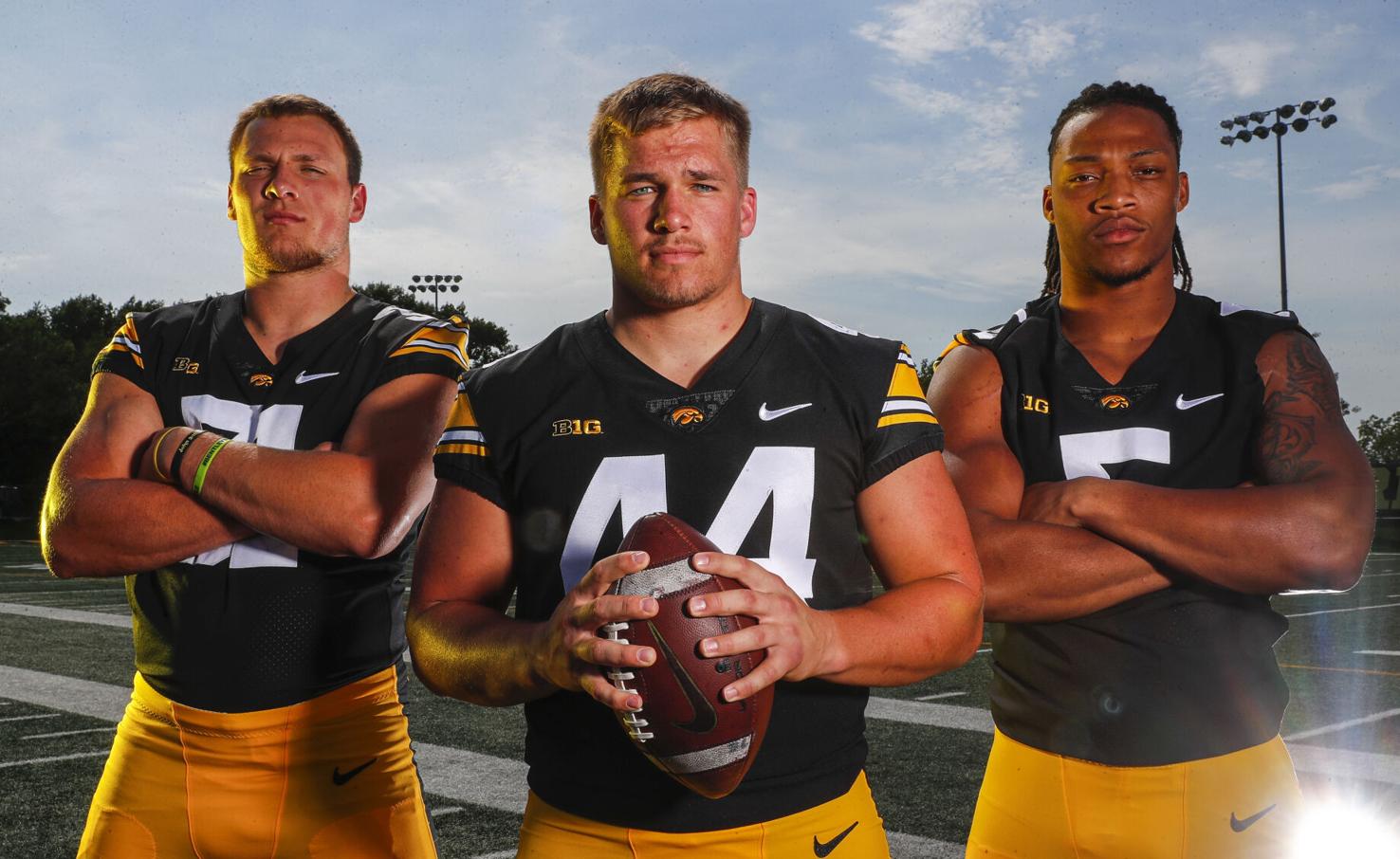 Photos 2022 Iowa Hawkeyes Football Media Day