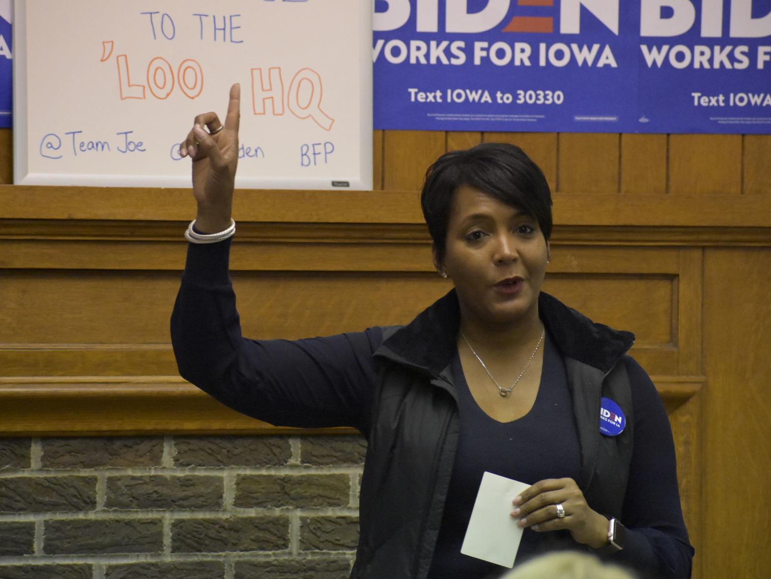 Atlanta Mayor Comes To Open Joe Biden Campaign Office In Waterloo Political News Wcfcourier Com